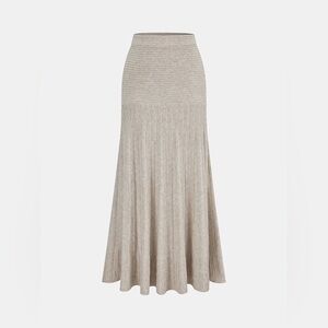 Commense Textured Knit A-Line Midi Skirt
Size M